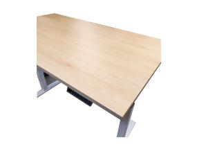 Pöytälevy sähköpöydälle SUN-FLEX, 1200x800x18 mm, musta, valmistettu mustasta laminaatista.