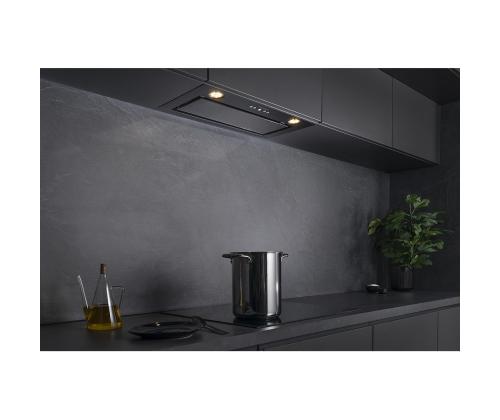 Hisense, 650 m³/h, leveys 60 cm, musta - Sisäänrakennettu ilmanpuhdistin