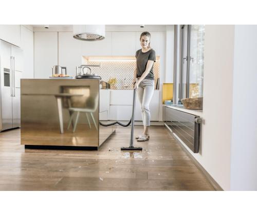 Pölynimuri KARCHER Märkä- ja kuivapölynimuri WD 2 Plus V-15/4/18 Autonpuhdistus 1000 wattia...