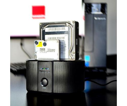 Kiintolevy ACC DOCK STATION USB3.2/2.5"/3.5" SATA ADSA-ST AXAGON