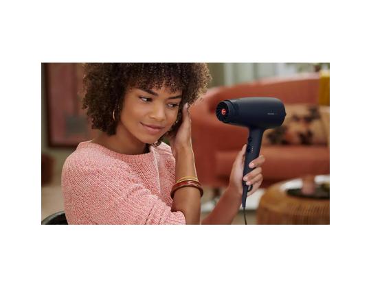 Hiustenkuivaaja PHILIPS Series 3000