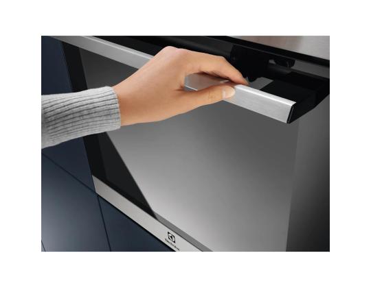 ELECTROLUX, 8 toimintoa, 65 L, ruostumaton teräs - Integroitu uuni