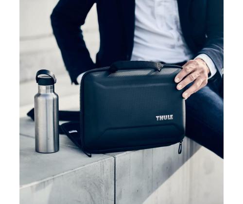 Thule Gauntlet, 16", MacBook Pro, musta - Kannettavan tietokoneen kotelo